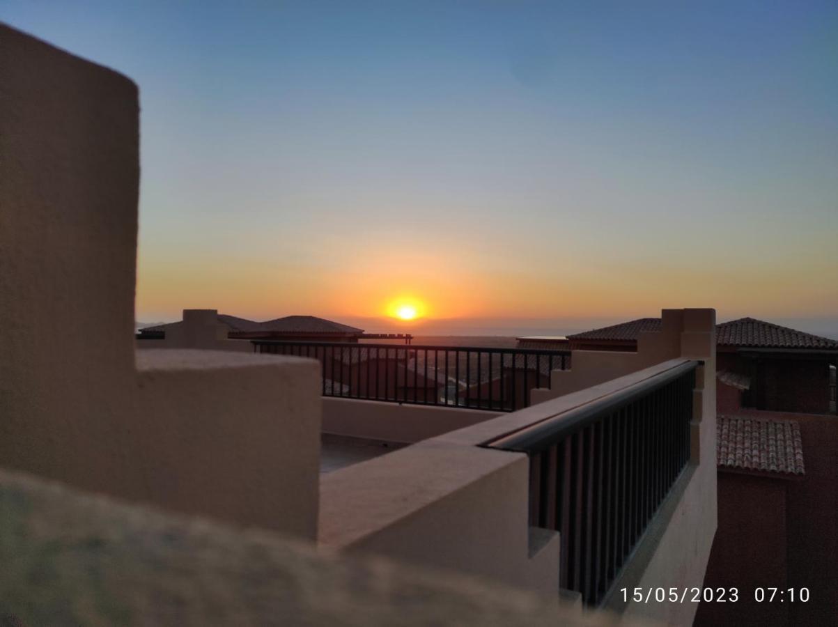 Апартаменты Atico Estrella Sunset Коральео Экстерьер фото